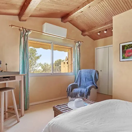 Bed and Breakfast La Maravilla 3*